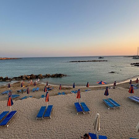 Cozy Apartment In Paphos Beautiful Complex Esterno foto
