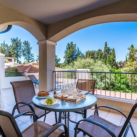 Cozy Apartment In Paphos Beautiful Complex Esterno foto