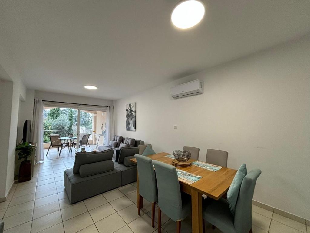 Cozy Apartment In Paphos Beautiful Complex Esterno foto