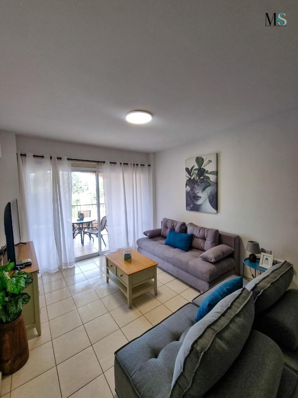 Cozy Apartment In Paphos Beautiful Complex Esterno foto