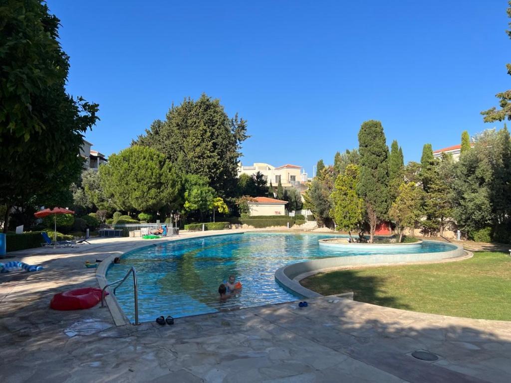 Cozy Apartment In Paphos Beautiful Complex Esterno foto
