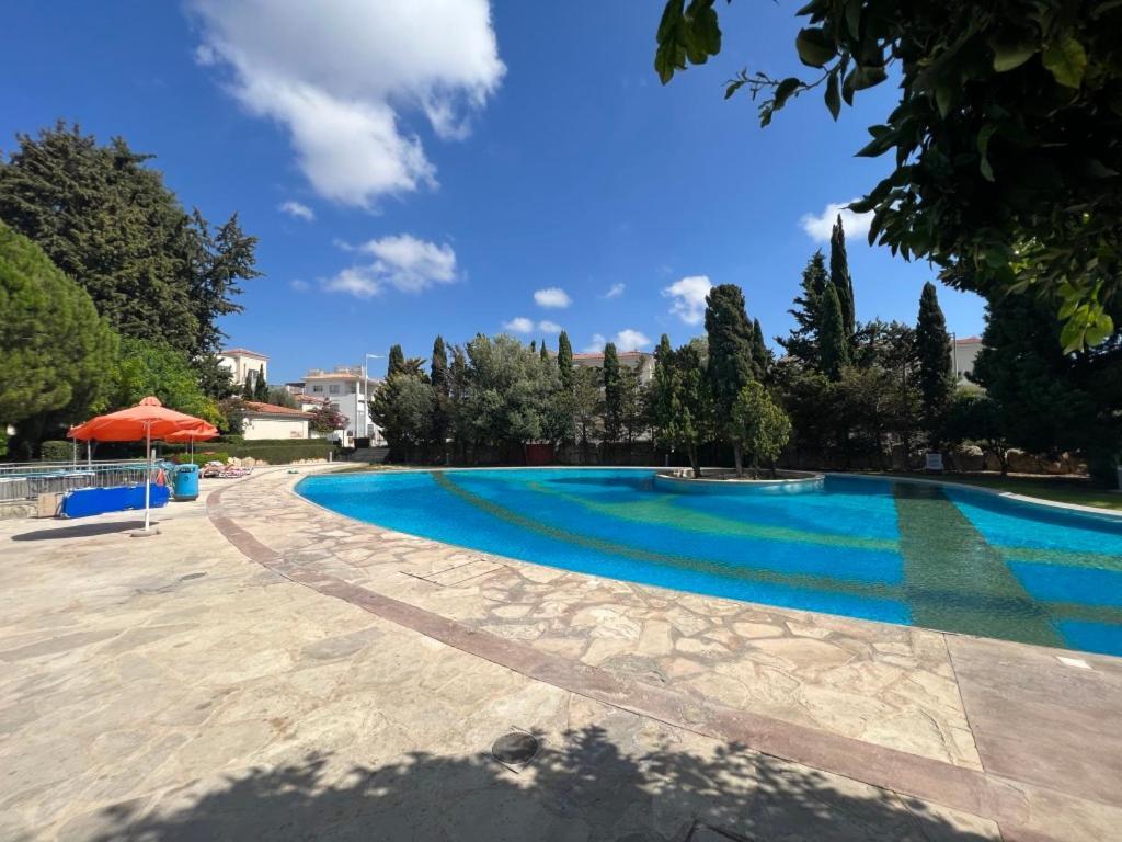 Cozy Apartment In Paphos Beautiful Complex Esterno foto